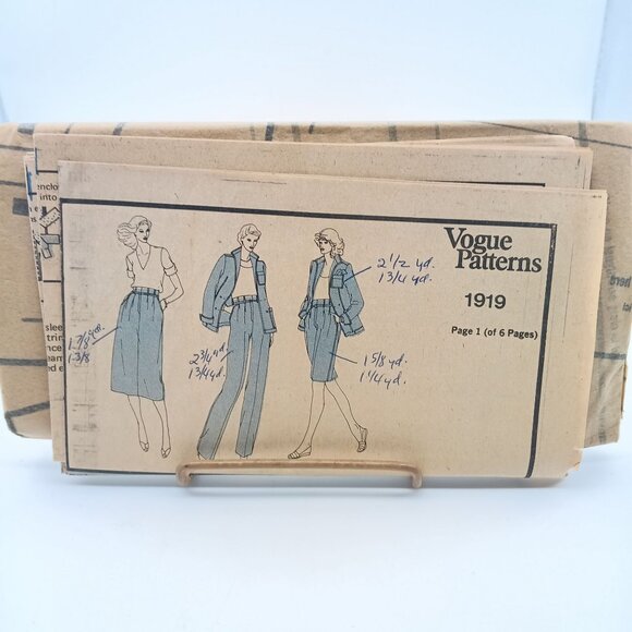 UNCUT Vintage Sewing PATTERN Vogue 1919, Ladies Paris Original 1970s Christian D - Picture 1 of 1